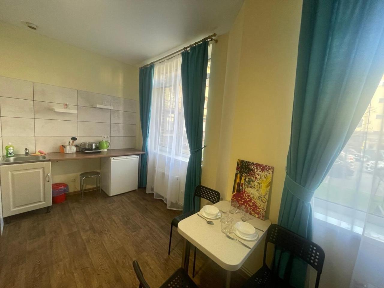 Doba In Ua Studio Irpin Apartments Bagian luar foto
